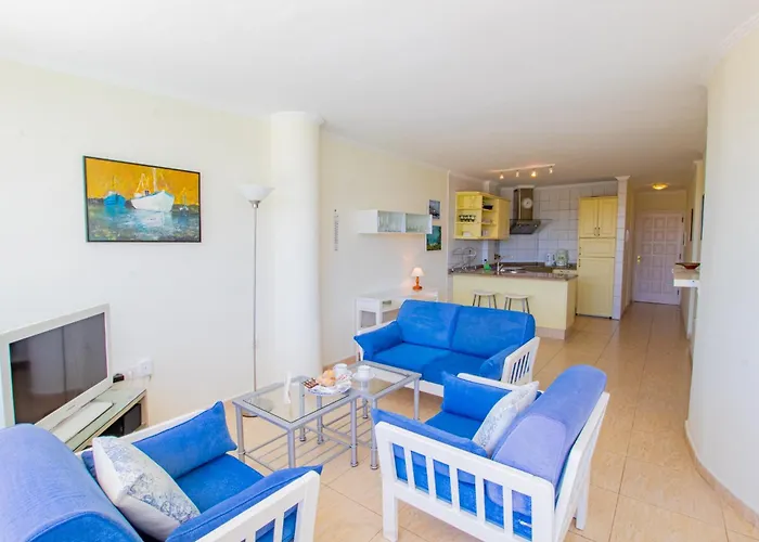Bright 2 Bedroom Apt By Dream Homes Tenerife